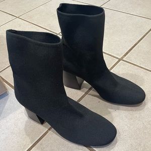 Ladies Celine boots beautiful